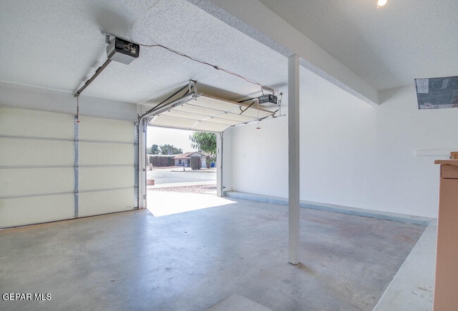 Building Photo - 1701 Paul Moran Pl