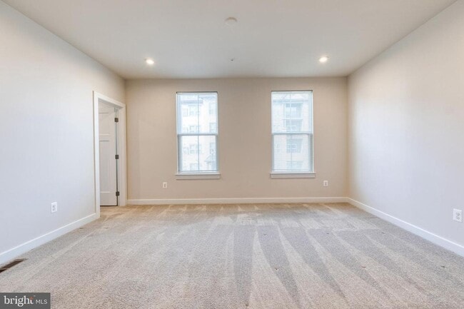 Building Photo - Live in the highly coveted community of Pa...