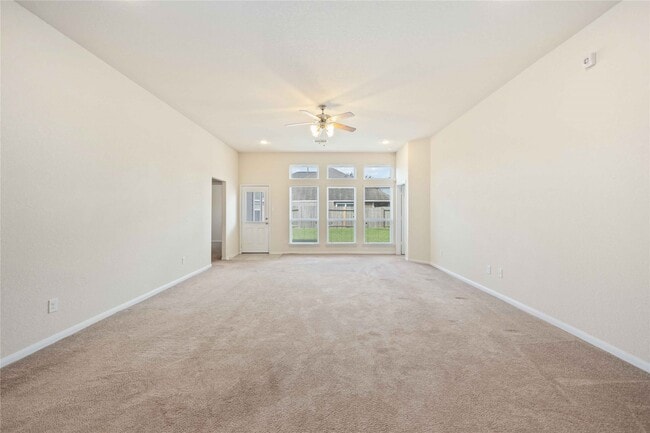 Building Photo - 14547 Myers Dr