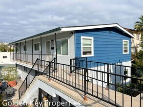 Building Photo - Remodeled 2-bedroom, 1 bathroom apartment blocks from the sand in Encinitas!