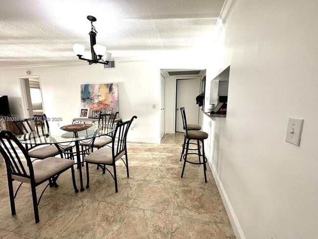 Building Photo - 850 SW 138th Ave