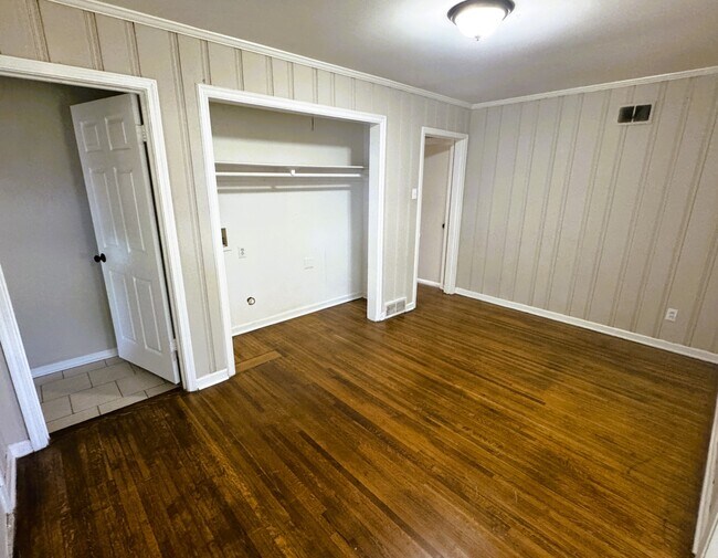 Building Photo - 4535 Violet Cove