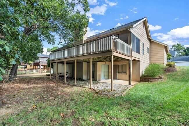 Building Photo - 1409 Oakhall Manor Ct