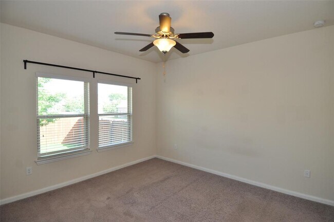 Building Photo - 14008 Cantata Ln