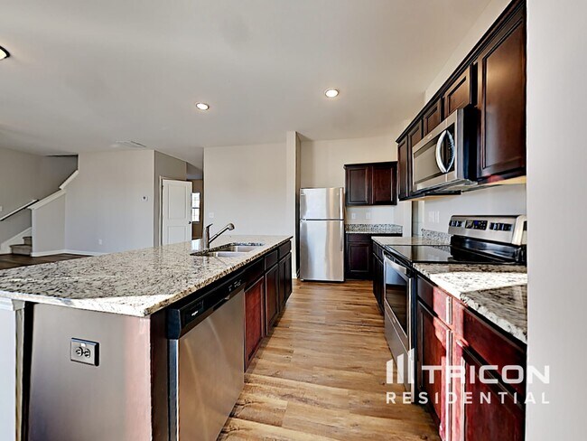 Building Photo - 238 Trail Winds Dr