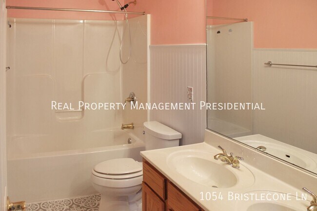 Building Photo - 1054 Bristlecone Ln