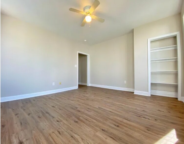 Building Photo - 2308 S 15th St