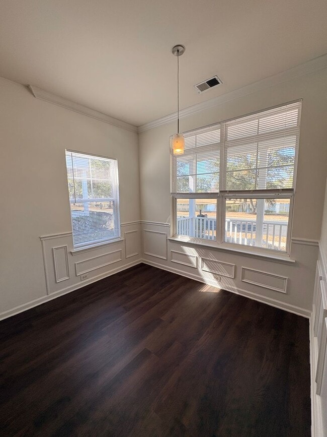 Building Photo - Welcome to Bluffton Park