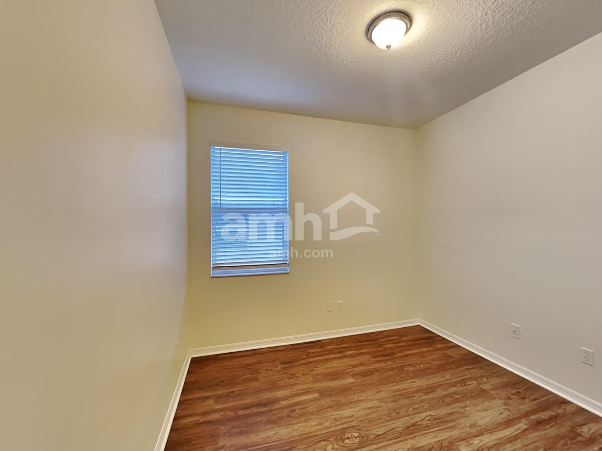 Building Photo - 34512 Smart Dr