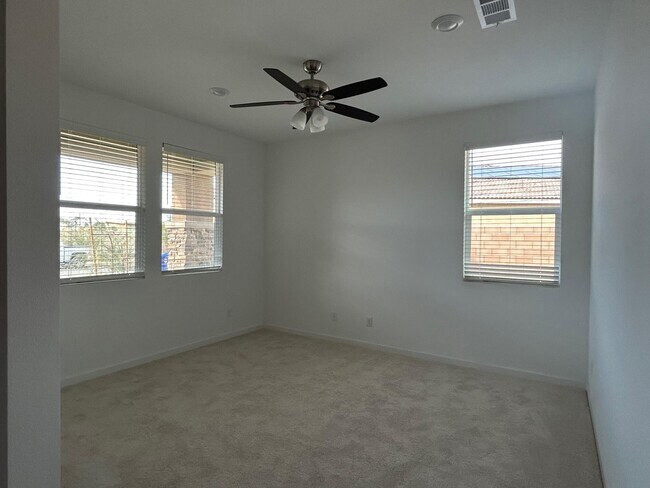 Building Photo - 40082 Catania Ct