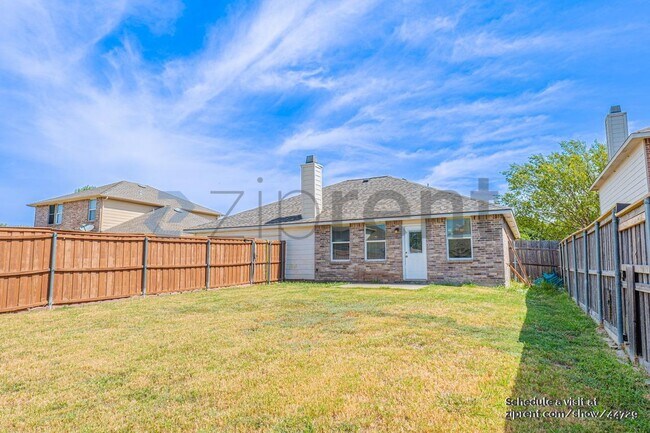 Building Photo - 1706 Harvest Crossing Dr