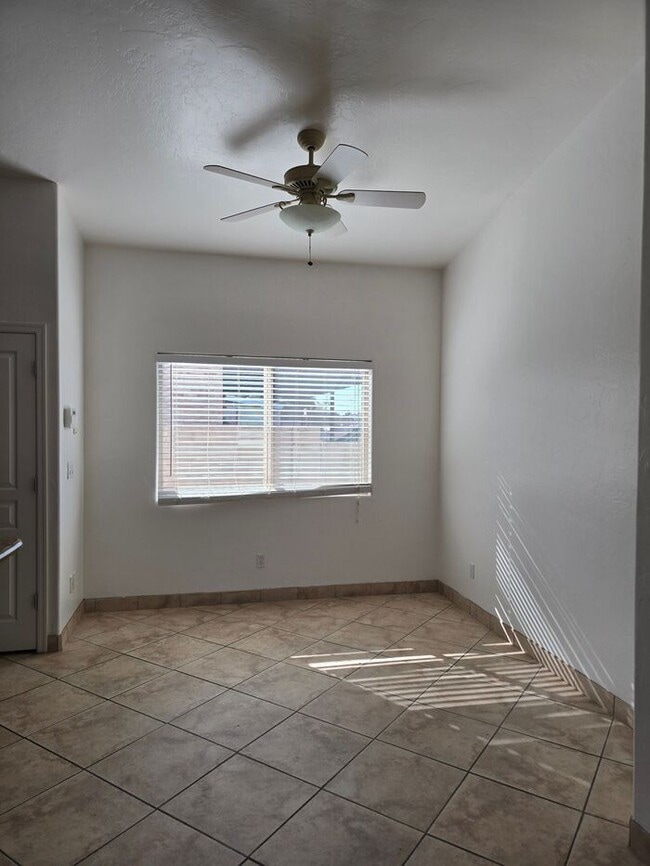 Building Photo - Spacious East Side Oasis – 4 Bed, 2 Bath Home with Premium Upgrades!