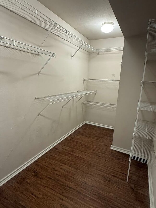 Building Photo - Pointe 360 - 1 Bedroom w/ private garage