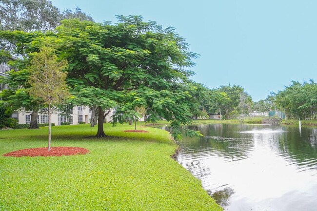 Building Photo - 3201 Portofino Point