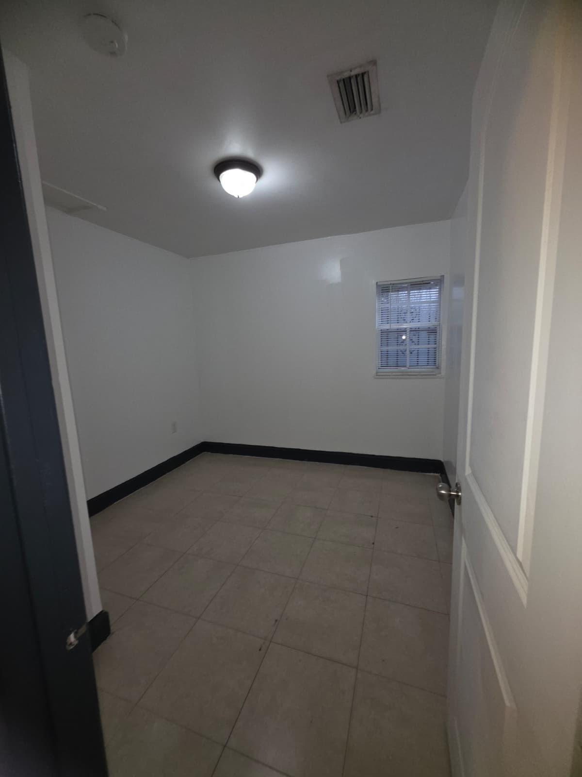 Building Photo - 8030 NW 36th Pl