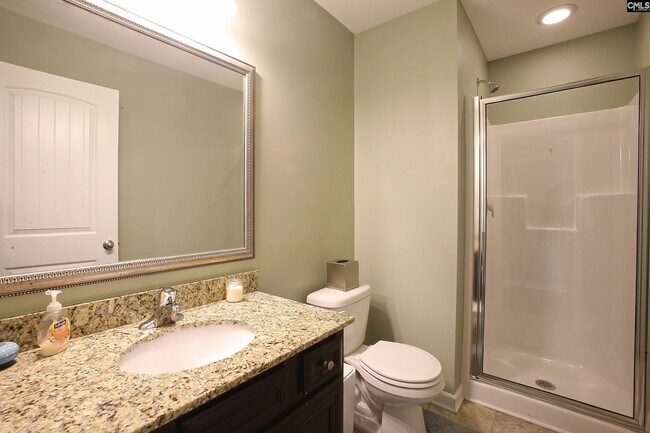 Building Photo - 649 Teaberry Dr