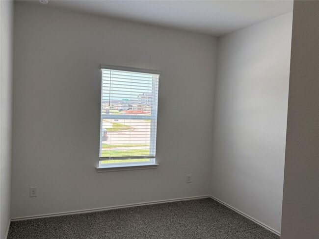 Building Photo - 31226 Bentley Pines Dr