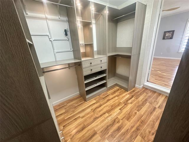 Building Photo - 5739 Ellsworth Ave