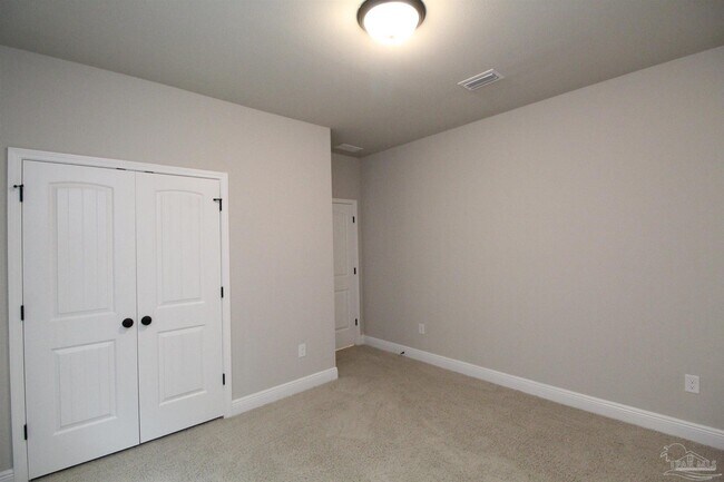 Building Photo - 8480 Beech Tree Rd