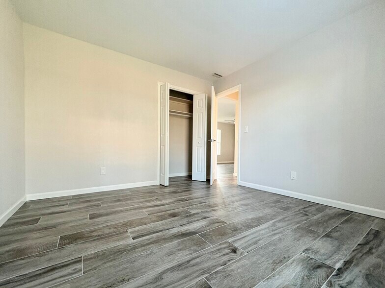 Building Photo - 13411 Pine Needle Ln