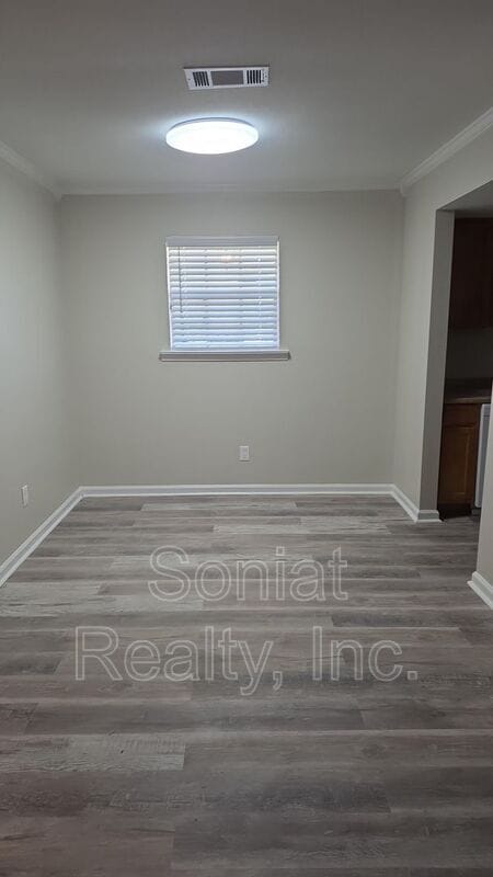 Building Photo - 7840 Wave Dr