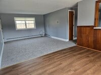 Building Photo - 19 Chapman Ave