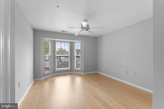 Building Photo - 5930 Millrace Ct