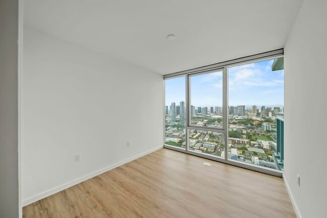 Building Photo - 1500 Rycroft St