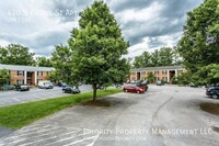 Building Photo - 2BR 1BA 1st Floor Apartment, Bridgewater