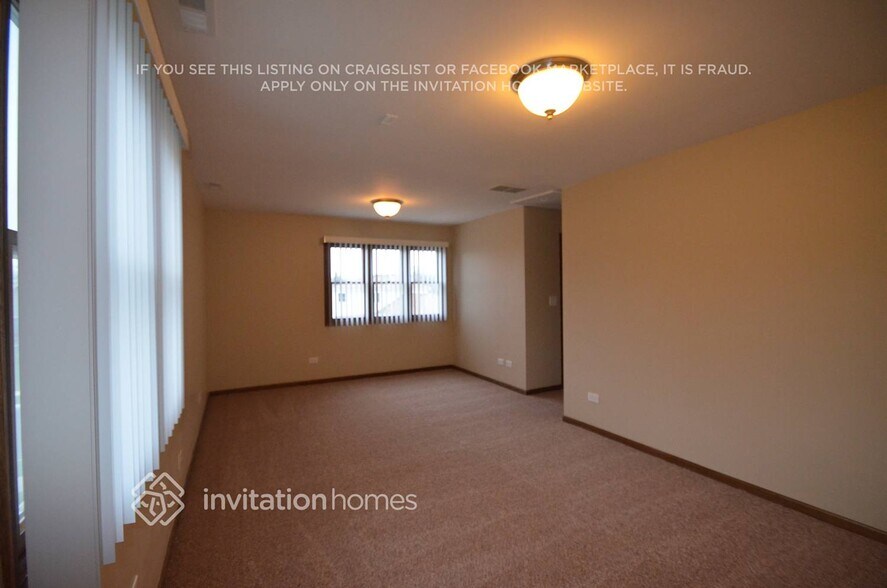 Building Photo - 1172 Cactus Trail