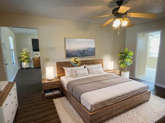 Building Photo - 8702 Bandera Cir S