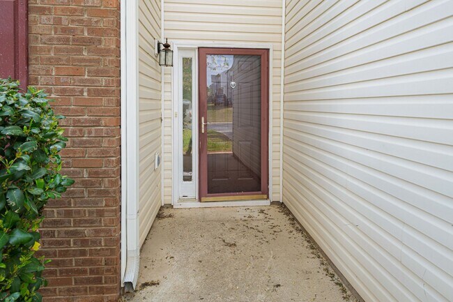 Building Photo - 3Bd/2.5Ba Home in South Fulton with Easy Access to Airport!