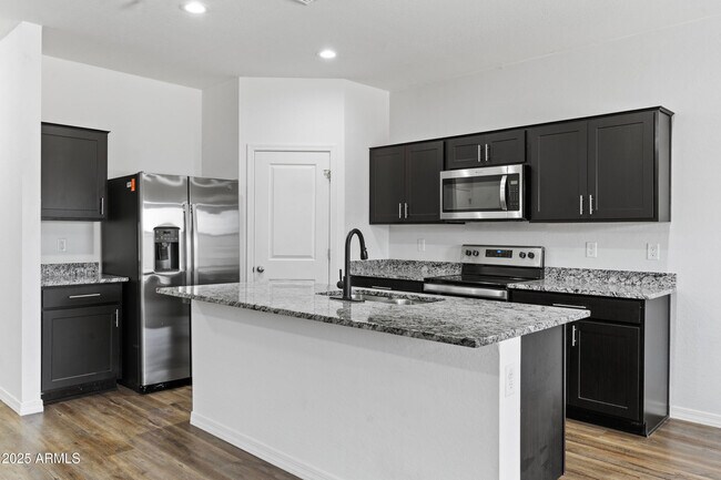 Building Photo - 390 S Verdad Ln
