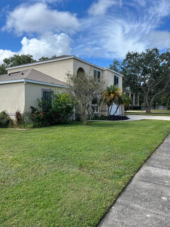 Building Photo - 2209 Belchery Ct Dr