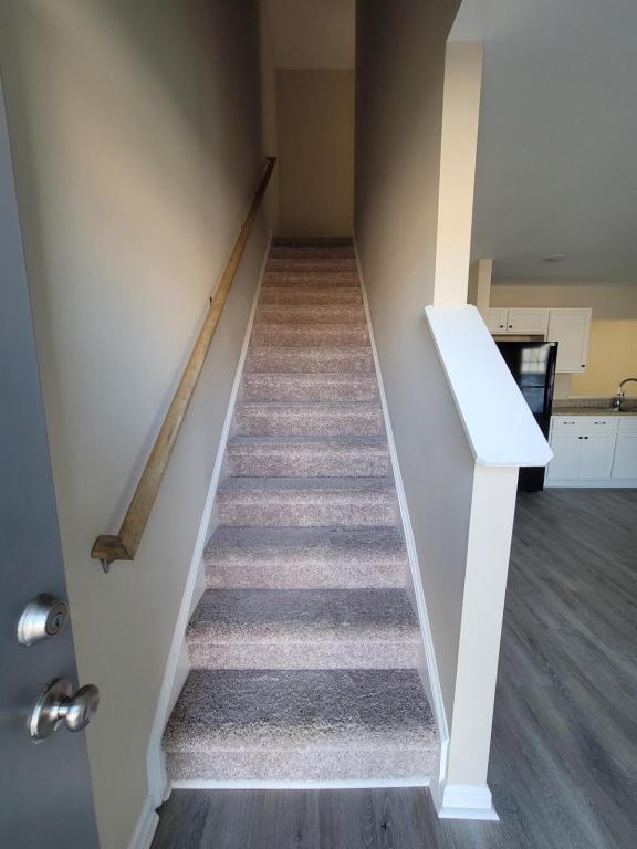 Building Photo - 3940 Sedona Dr