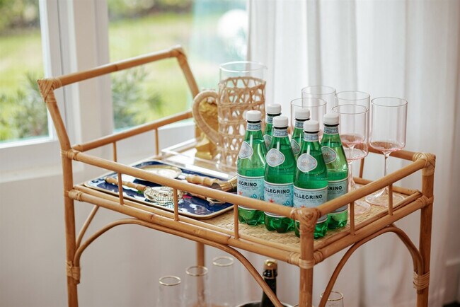 Building Photo - 610 38th St