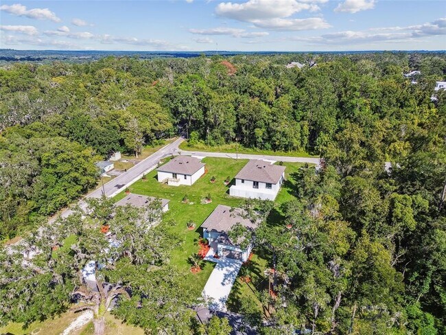 Building Photo - 300 N Lemon Ave