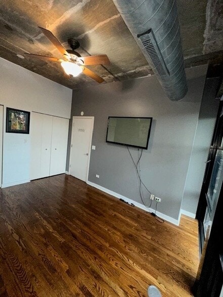 Bedroom - 1001 W 15th St