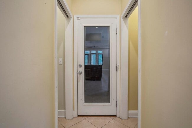 Building Photo - 7516 Pinehurst Ct