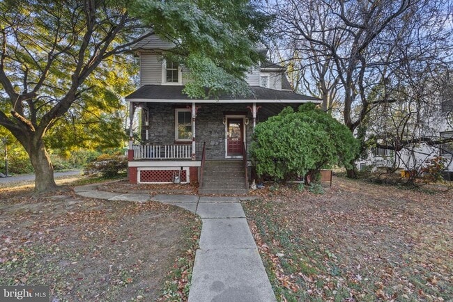 Primary Photo - 216 Collingdale Ave