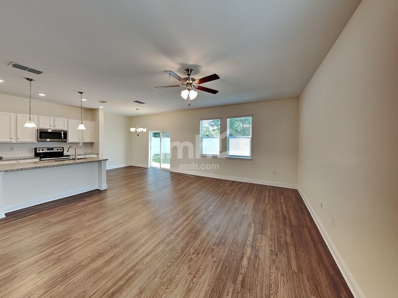 Building Photo - 7808 Stumble Journey Ln