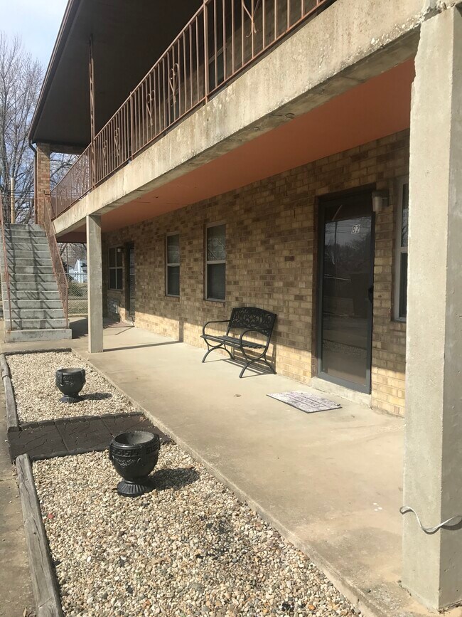 2886 Legion Park Dr 2886 Legion Park Dr Owensboro KY 42303