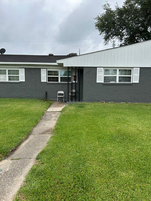 Building Photo - 3619 Pittari Pl