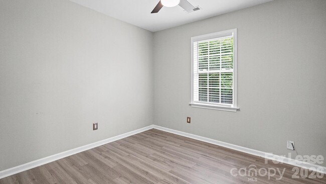 Building Photo - 3320 Whitebridge Ln
