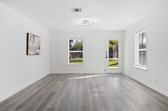 Building Photo - 11423 Hazen St