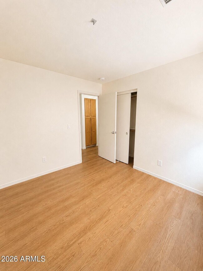 Building Photo - 25776 W Winslow Ave
