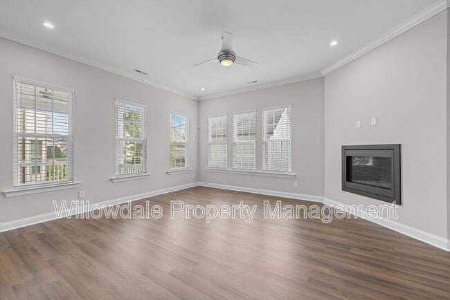 Building Photo - 4107 Bluff Oak Dr