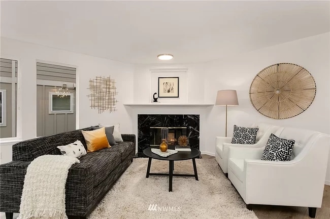 Building Photo - 1758 16th Ave. S