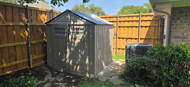 Building Photo - 8425 Catskill Ct