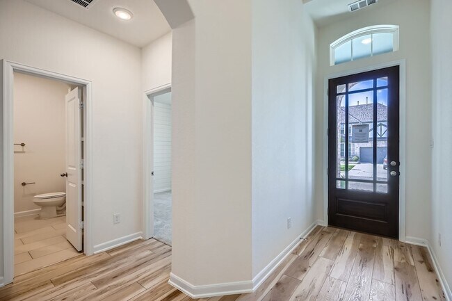 Building Photo - 17204 Clover Dr